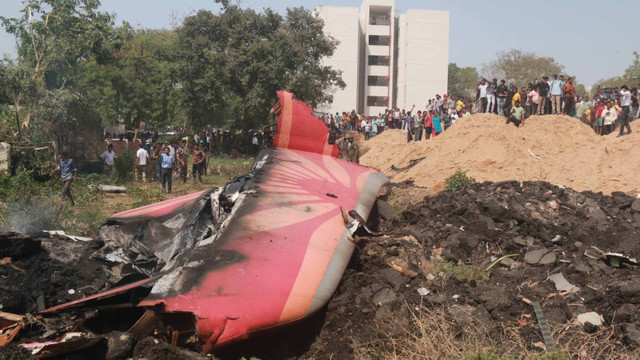 Maia Sandu și Dorin Recean, mesaje de condoleanțe după tragedia aviatică din India. „Republica Moldova este solidară cu poporul Indiei” Maia Sandu și Dorin Recean, mesaje de condoleanțe după tragedia aviatică din India. „Republica Moldova este solidară cu poporul Indiei”