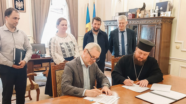 Acord istoric între Ministerul Culturii și Mitropolia Basarabiei pentru protejarea patrimoniului de la Dubăsarii Vechi (FOTO) Acord istoric între Ministerul Culturii și Mitropolia Basarabiei pentru protejarea patrimoniului de la Dubăsarii Vechi (FOTO)