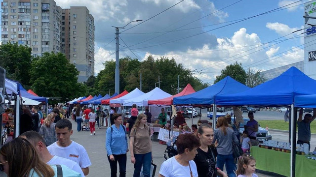 Târguri cu produse autohtone, organizate în sectoarele orașului Chișinău
 Târguri cu produse autohtone, organizate în sectoarele orașului Chișinău
