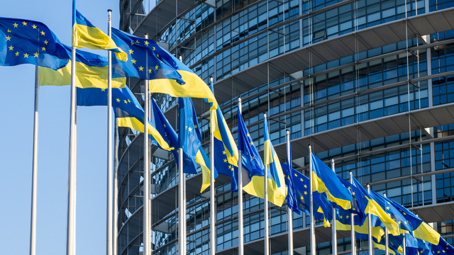 Uniunea Europeană înlocuiește ajutorul financiar pe care SUA nu îl mai acordă Ucrainei. Un grup de țări nordice a determinat creșterea sprijinului Uniunea Europeană înlocuiește ajutorul financiar pe care SUA nu îl mai acordă Ucrainei. Un grup de țări nordice a determinat creșterea sprijinului