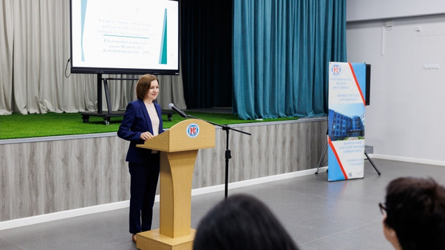 Un nou program de formare pentru profesorii care predau limba găgăuză în grădinițe, anunțat de Maia Sandu  Un nou program de formare pentru profesorii care predau limba găgăuză în grădinițe, anunțat de Maia Sandu