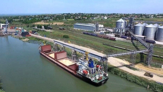 BERD anunță negocieri avansate pentru vânzarea Portului Giurgiulești
BERD anunță negocieri avansate pentru vânzarea Portului Giurgiulești