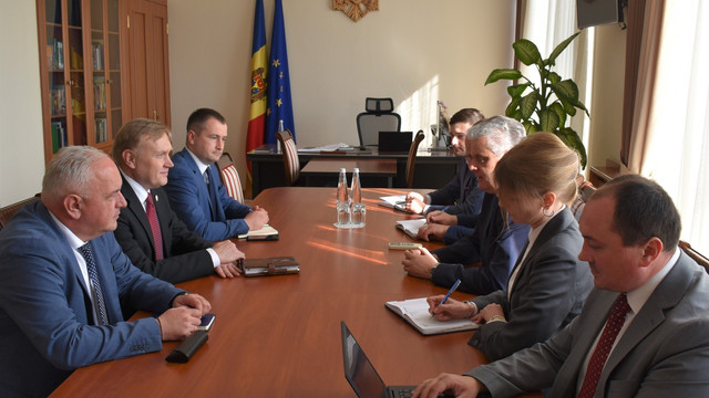 Situația dosarului transnistrean, analizată de vicepremierul pentru reintegrare, Oleg Serebrian, și ambasadorul cu misiuni speciale al MAE ucrainean, Marko Șevcenko Situația dosarului transnistrean, analizată de vicepremierul pentru reintegrare, Oleg Serebrian, și ambasadorul cu misiuni speciale al MAE ucrainean, Marko Șevcenko