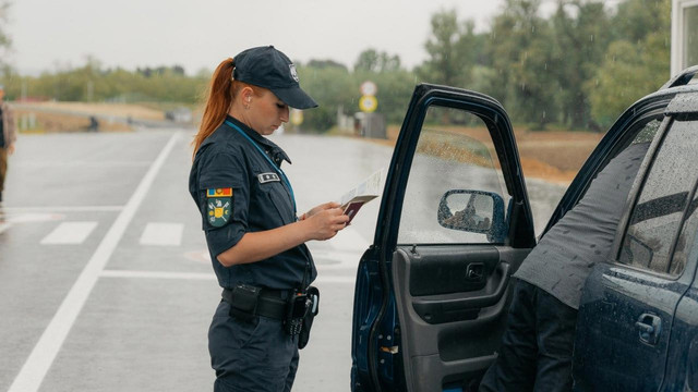 Număr sporit de traversări ale frontierei de stat, în ultimele 24 de ore. Câți străini au primit refuz de intrare în Republica Moldova  Număr sporit de traversări ale frontierei de stat, în ultimele 24 de ore. Câți străini au primit refuz de intrare în Republica Moldova