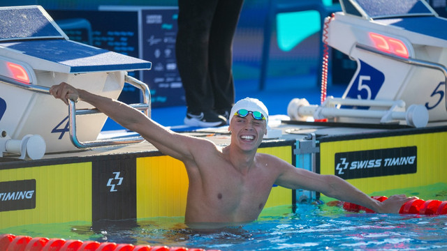 VIDEO | Românul David Popovici își doboară propriul record european în „proba regină” a natației. Reacții în presa internațională: „Stratosferic” VIDEO | Românul David Popovici își doboară propriul record european în „proba regină” a natației. Reacții în presa internațională: „Stratosferic”
