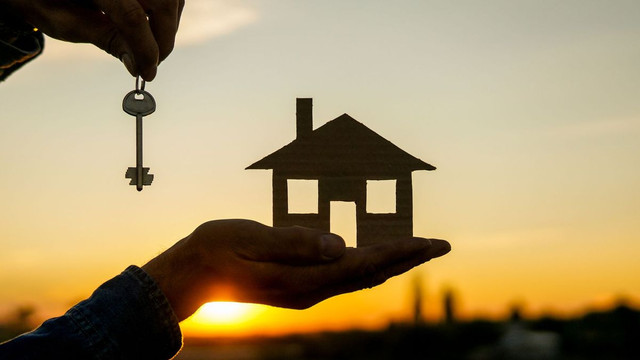 Agenții imobiliari din Republica Moldova vor fi obligați să dețină un certificat de competență profesională
Agenții imobiliari din Republica Moldova vor fi obligați să dețină un certificat de competență profesională