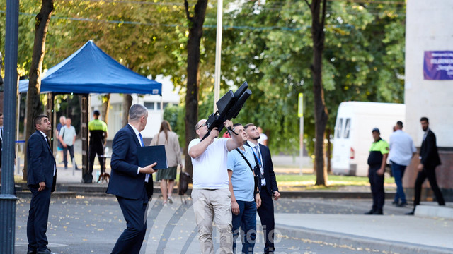 Un dispozitiv pentru neutralizarea dronelor a fost folosit în timpul Summitului Republica Moldova-Uniunea Europeană Un dispozitiv pentru neutralizarea dronelor a fost folosit în timpul Summitului Republica Moldova-Uniunea Europeană