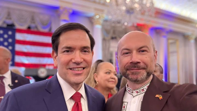 Ambasadorul Republicii Moldova la Washington a fost prezent la recepția oficială organizată cu prilejul Zilei Independenței SUA Ambasadorul Republicii Moldova la Washington a fost prezent la recepția oficială organizată cu prilejul Zilei Independenței SUA