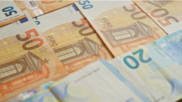 Decizie finală pentru trecerea Bulgariei la moneda euro. „Este mult mai mult decât simpla înlocuire a levei” Decizie finală pentru trecerea Bulgariei la moneda euro. „Este mult mai mult decât simpla înlocuire a levei”