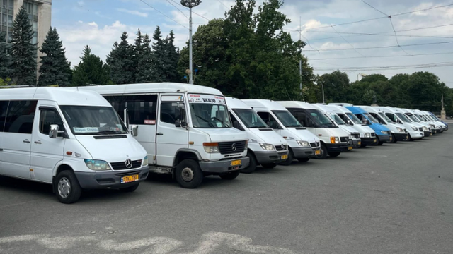Transportatorii au ieșit astăzi la proteste. Reacția Guvernului: „Nu poate exista o majorare a tarifelor fără respectarea unor standarde minime de calitate, siguranță și confort” Transportatorii au ieșit astăzi la proteste. Reacția Guvernului: „Nu poate exista o majorare a tarifelor fără respectarea unor standarde minime de calitate, siguranță și confort”