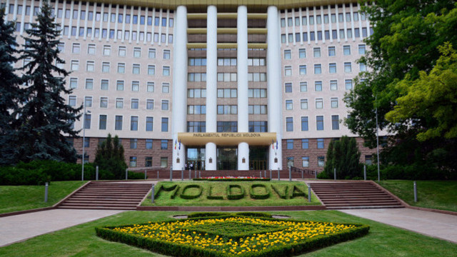 LIVE | Ședința Parlamentului Republicii Moldova din 10 iulie 2025
 LIVE | Ședința Parlamentului Republicii Moldova din 10 iulie 2025