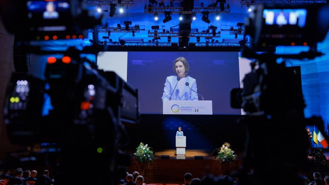 A patra Conferință pentru Reconstrucția Ucrainei. Maia Sandu: „Suntem pregătiți să devenim un coridor economic și logistic, în special pentru sudul Ucrainei” A patra Conferință pentru Reconstrucția Ucrainei. Maia Sandu: „Suntem pregătiți să devenim un coridor economic și logistic, în special pentru sudul Ucrainei”