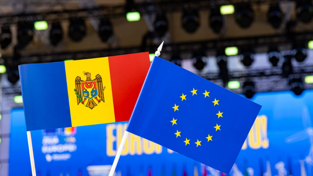 Parlamentul reafirmă angajamentul ferm față de parcursul ireversibil de integrare europeană a Republicii Moldova. Declarația adoptată de deputați