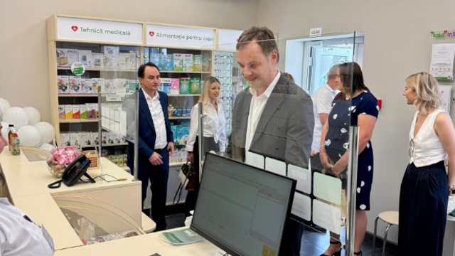Programul „Farmacie în satul tău” atinge pragul de 100 de unități deschise în zonele rurale Programul „Farmacie în satul tău” atinge pragul de 100 de unități deschise în zonele rurale