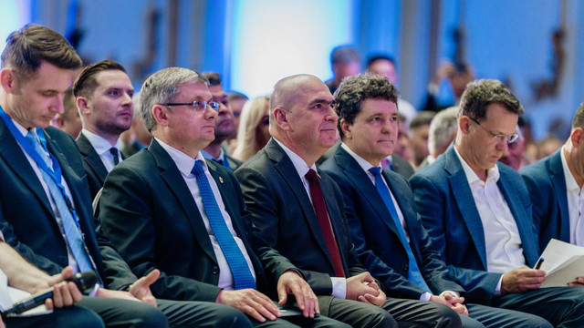 Igor Grosu îl felicită pe Ilie Bolojan pentru preluarea conducerii PNL. „Noi, cei din Republica Moldova, vă suntem alături” (FOTO) Igor Grosu îl felicită pe Ilie Bolojan pentru preluarea conducerii PNL. „Noi, cei din Republica Moldova, vă suntem alături” (FOTO)
