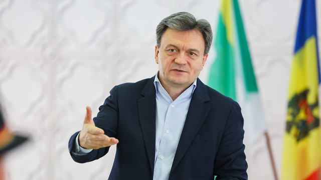 Fonduri pentru dezvoltarea satelor și orașelor din R. Moldova. Dorin Recean: „2,83 miliarde de lei au fost investiți în proiecte care îmbunătățesc viața oamenilor de zi cu zi” Fonduri pentru dezvoltarea satelor și orașelor din R. Moldova. Dorin Recean: „2,83 miliarde de lei au fost investiți în proiecte care îmbunătățesc viața oamenilor de zi cu zi”