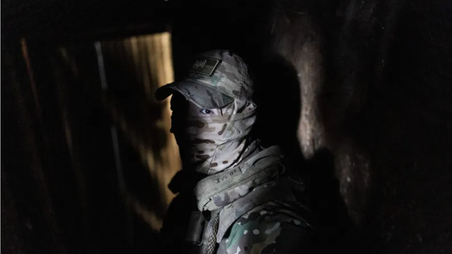 Un recrut a împușcat mortal doi instructori militari în Ucraina Un recrut a împușcat mortal doi instructori militari în Ucraina