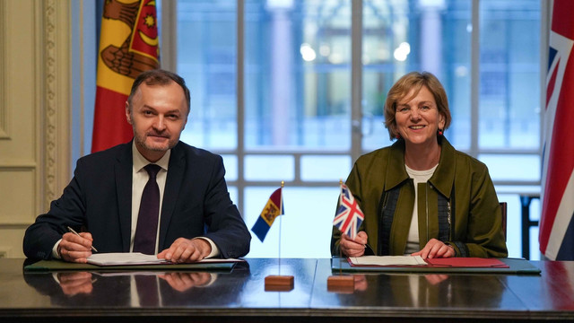 Memorandum semnat: Cetățenii Republicii Moldova din Marea Britanie vor putea schimba permisul de conducere fără a susține examene
