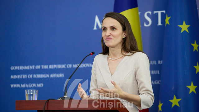 Oana Țoiu: România, împreună cu partenerii europeni și internaționali, este alături de Republica Moldova pentru a o ajuta să contracareze atacurile cibernetice și hibride Oana Țoiu: România, împreună cu partenerii europeni și internaționali, este alături de Republica Moldova pentru a o ajuta să contracareze atacurile cibernetice și hibride