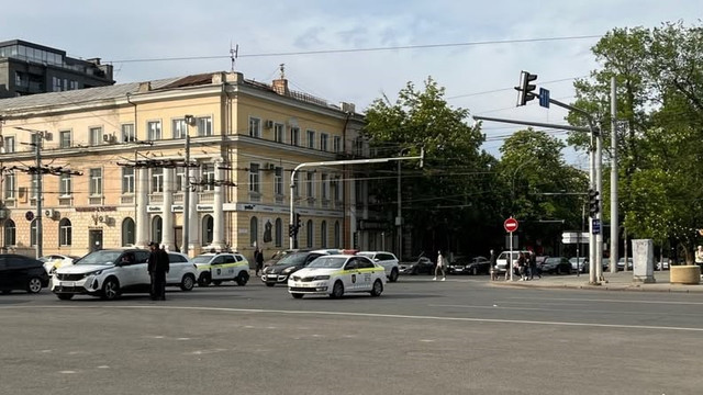 Restricții de circulație și acces limitat în anumite locuri publice din Chișinău 