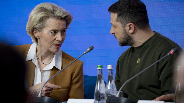 UE a înghețat ajutorul financiar pentru Ucraina din cauza măsurilor luate de Zelenski în privința instituțiilor anticorupție
 UE a înghețat ajutorul financiar pentru Ucraina din cauza măsurilor luate de Zelenski în privința instituțiilor anticorupție