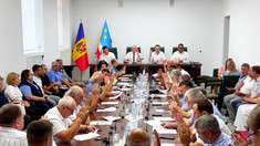 Adunarea Populară de la Comrat adoptă o rezoluție în sprijinul bașcanei Eugenia Guțul
