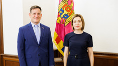 Maia Sandu s-a întâlnit cu noul însărcinat cu afaceri ad interim al SUA, Nick Pietrowicz. Președinta a mulțumit pentru sprijinul american acordat Republicii Moldova în ultimii 30 de ani 