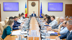 Mai mulți oficiali au fost suspendați din funcții în contextul alegerilor parlamentare din 28 septembrie
