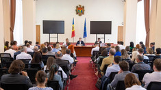 Dorin Recean, la întrevedere cu mediul de afaceri în cadrul Consiliului Economic: „Obiectivul Guvernului rămâne asigurarea unei creșteri economice durabile”