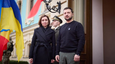 Volodimir Zelenski a felicitat Republica Moldova de Ziua Independenței: „Apreciem foarte mult strânsa cooperare dintre națiunile noastre” 