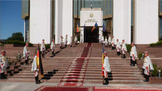 LIVE | Ceremonia de întâmpinare a Președintelui Franței, Emmanuel Macron, Cancelarului Germaniei, Friedrich Merz, și Prim-ministrului Poloniei, Donald Tusk, de către Președinta Maia Sandu