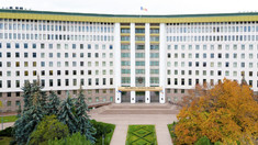 Parlamentul se convoacă în sesiunea de toamnă pe 1 septembrie 