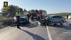 Accident cu implicarea unui echipaj de patrulare pe traseul Chișinău-Bălți: doi polițiști au fost răniți
