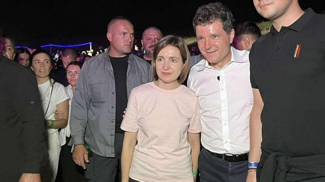 FOTO, VIDEO | Nicușor Dan, în vizită privată în Republica Moldova. S-a întâlnit cu Maia Sandu la un festival în Orhei