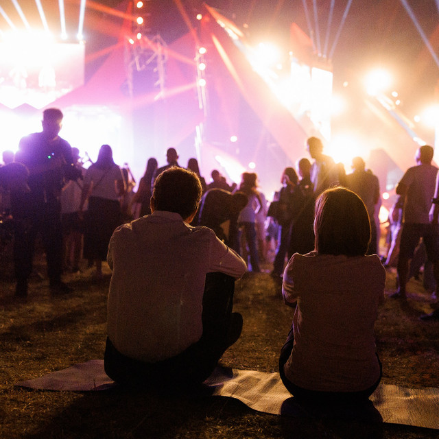 FOTO, VIDEO | Nicușor Dan, în vizită privată în Republica Moldova. S-a întâlnit cu Maia Sandu la un festival în Orhei