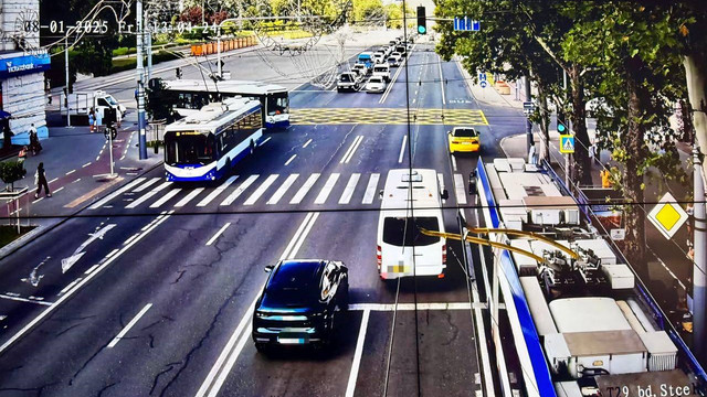 Atenție, șoferi! Noi marcaje rutiere în Chișinău, pentru a fi prevenite ambuteiajele  Atenție, șoferi! Noi marcaje rutiere în Chișinău, pentru a fi prevenite ambuteiajele