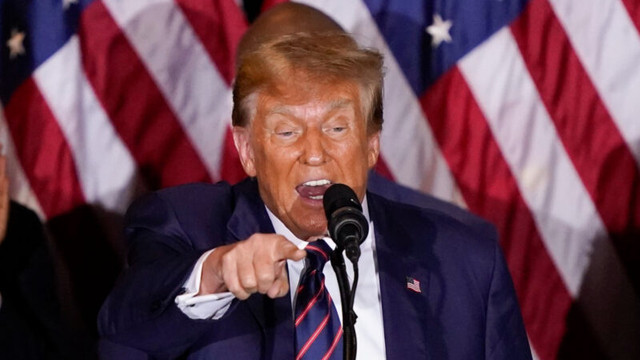 Trump ordonă plasarea a două submarine nucleare în apropiere de Rusia, ca răspuns la amenințările lui Medvedev
Trump ordonă plasarea a două submarine nucleare în apropiere de Rusia, ca răspuns la amenințările lui Medvedev