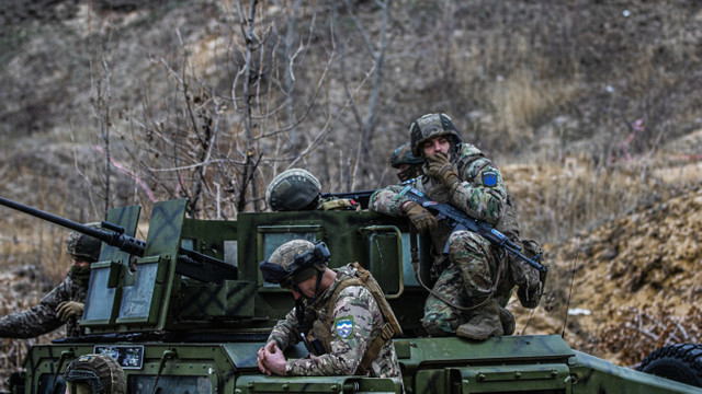 Cele 4 scenarii post război în Ucraina, prezentate chiar de spionajul militar ucrainean. În cel mai negru scenariu Ucraina ajunge pe orbita Rusiei Cele 4 scenarii post război în Ucraina, prezentate chiar de spionajul militar ucrainean. În cel mai negru scenariu Ucraina ajunge pe orbita Rusiei