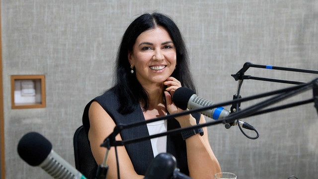 OAMENI ȘI IDEI | „Dacă vrei să slăbești, trebuie să mănânci”. Tatiana Goncear, despre greșelile întâlnite în procesul de slăbire și cum ajungi la un „corp confortabil” pentru toată viața (Video) OAMENI ȘI IDEI | „Dacă vrei să slăbești, trebuie să mănânci”. Tatiana Goncear, despre greșelile întâlnite în procesul de slăbire și cum ajungi la un „corp confortabil” pentru toată viața (Video)