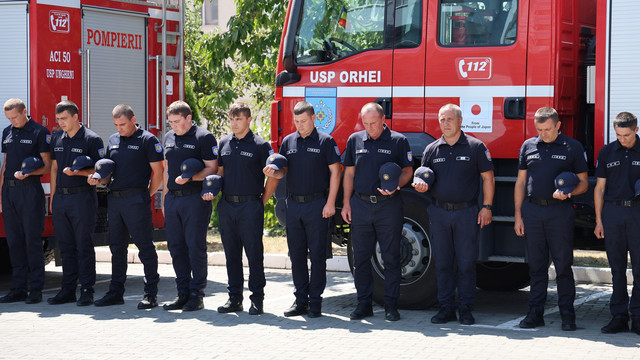 Pompierii din R. Moldova au încheiat cu succes misiunea internațională de stingere a incendiilor din Grecia (FOTO) Pompierii din R. Moldova au încheiat cu succes misiunea internațională de stingere a incendiilor din Grecia (FOTO)