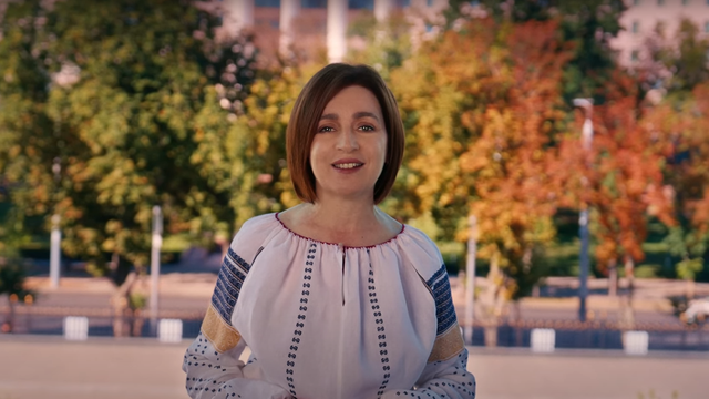 VIDEO | Maia Sandu, mesaj de felicitare cu ocazia Zilei Independenței: „R. Moldova trăiește prin tine, prin fiecare mână care muncește, prin fiecare inimă care iubește” VIDEO | Maia Sandu, mesaj de felicitare cu ocazia Zilei Independenței: „R. Moldova trăiește prin tine, prin fiecare mână care muncește, prin fiecare inimă care iubește”