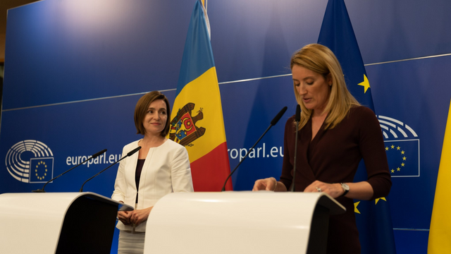 Președinta Parlamentului European a felicitat Republica Moldova cu prilejul marcării a 34 de ani de Independență Președinta Parlamentului European a felicitat Republica Moldova cu prilejul marcării a 34 de ani de Independență