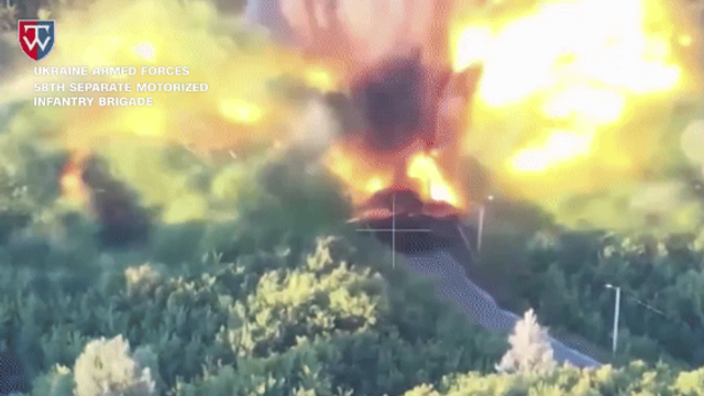 VIDEO | Cum a distrus Ucraina două poduri-cheie din Rusia cu drone în valoare de 600 de dolari. „Era clar că se întâmplă ceva acolo”