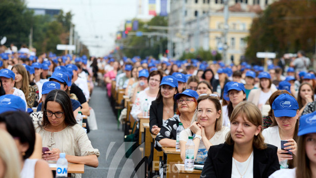 LIVE | Marea Dictare Națională, ediția a III-a LIVE | Marea Dictare Națională, ediția a III-a