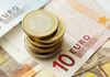 Dolarul crește cu 15 de bani. Cât valorează euro astăzi, 22 septembrie 