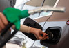 Motorina își menține prețul mâine, 25 septembrie. Cât va costa litrul de benzină
