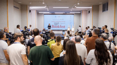 La Mediacor a avut loc deschiderea oficială a Salonului Internațional de Carte Bookfest Chișinău. Maia Sandu: „Cartea este una dintre cele mai sigure căi spre adevăr” (FOTO)