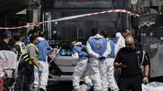 Atac la Ierusalim: Doi „teroriști” au deschis focul într-un autobuz: Patru morți și mai mulți răniți