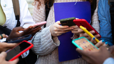 ANALIZĂ | Conținutul fals de pe social media inundă feed-urile cetățenilor Republicii Moldova cu mesaje de frică 