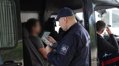 Flux intens la graniță: Peste 86 de mii de traversări în ultimele 24 de ore. Câți străini au primit refuz de intrare în R. Moldova 